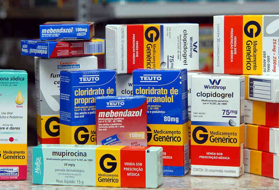 Autoria da lei que deu origem aos medicamentos genéricos é disputada pelos presidenciáveis | Elza Fiúza/ABr