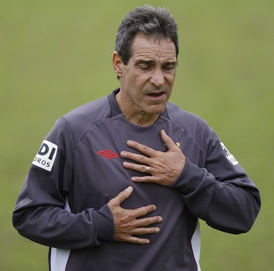 Carpegiani pediu a saída de Eder: Não vou admitir indisciplina. | Jonathan Campos/ Gazeta do Povo