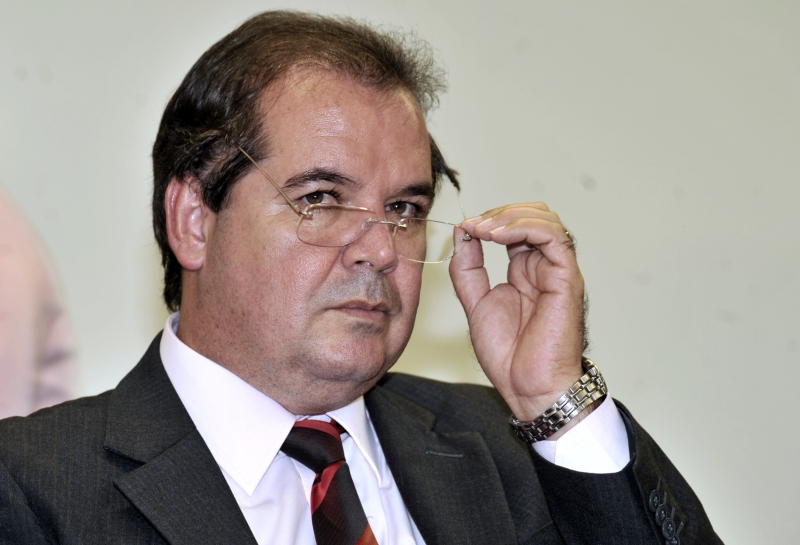 Tião Viana: substitutivo foi aprovado sem valor do salário mínimo | José Cruz/ABr