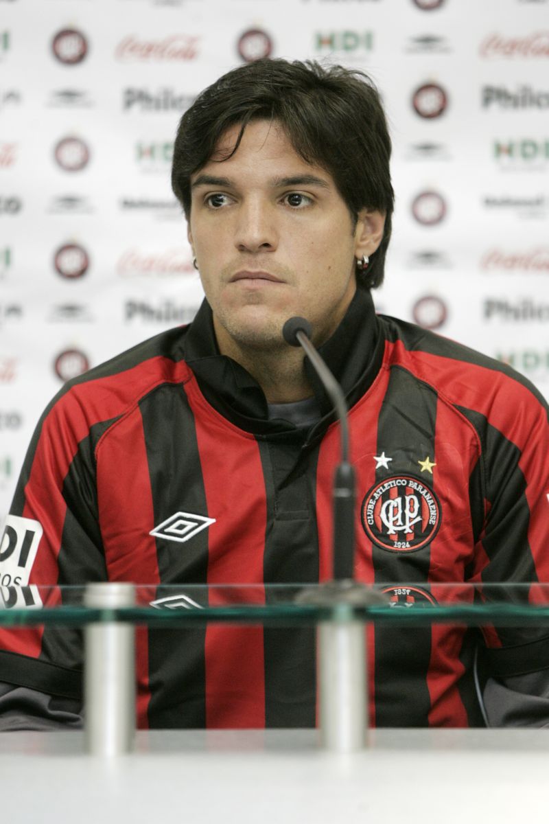 Se aparecer no BId, Olberdam pode estrear contra o Santos, nesta quarta-feira | Antônio More / Agência de Notícias Gazeta do Povo