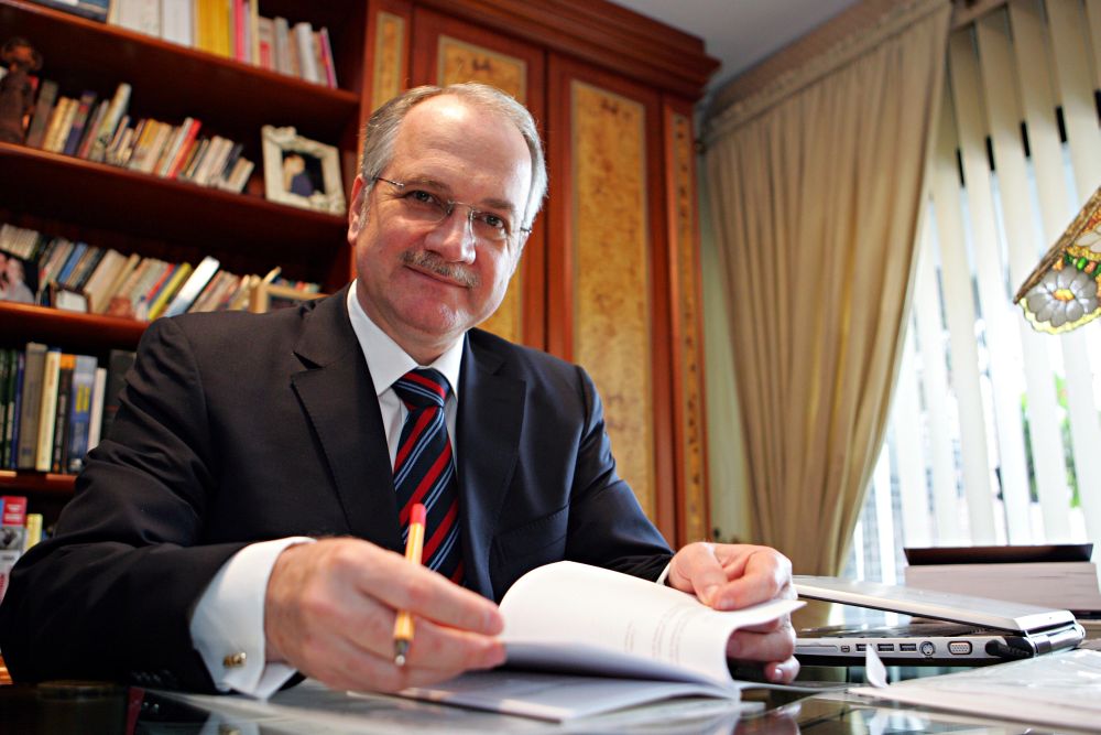 O advogado Luiz Edson Fachin, professor da Universidade Federal do Paraná (UFPR), pode ser o segundo paranaense a ocupar um posto no Supremo Tribunal Federal | Priscila Forone / Gazeta do Povo