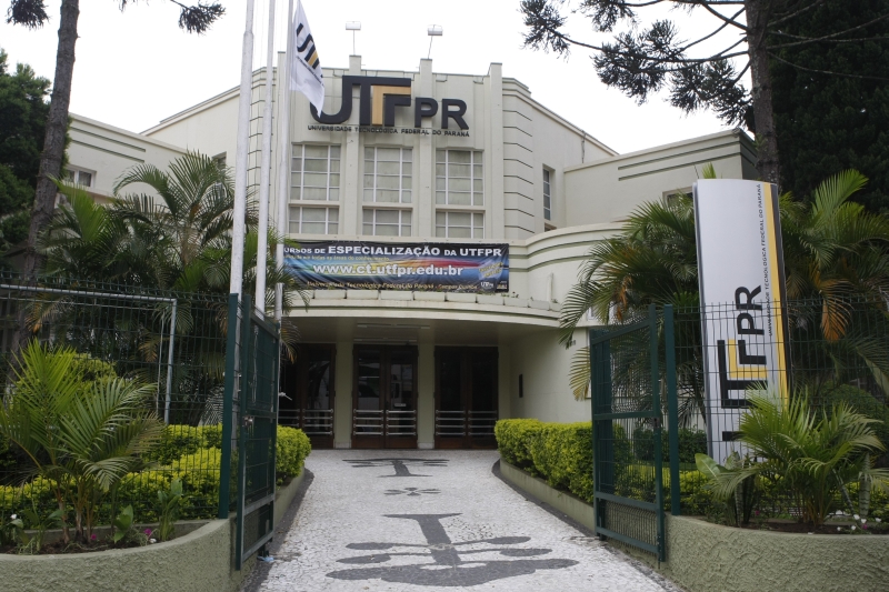 A UTFPR, que tem o melhor ensino médio do Paraná, oferece 18 cursos técnicos em seus 11 câmpus no estado | Aniele Nascimento/ Gazeta do Povo