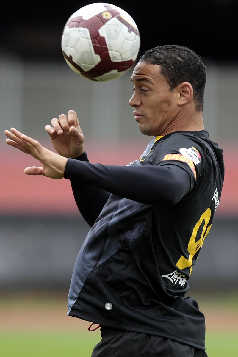 Ricardo Oliveira se torna a principal arma são-paulina para o jogo de amanhã | Gaspar Nóbrega/ Vipcomm