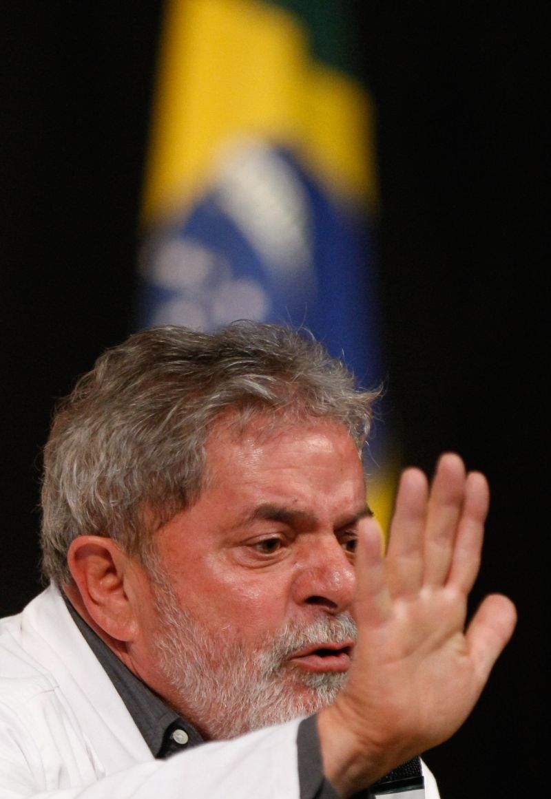 Lula: tucanos acusaram o presidente de usar programa de rádio para divulgar feitos do governo federal, o que favoreceria a candidatura de Dilma Rousseff | Daniel Castellano / Gazeta do Povo