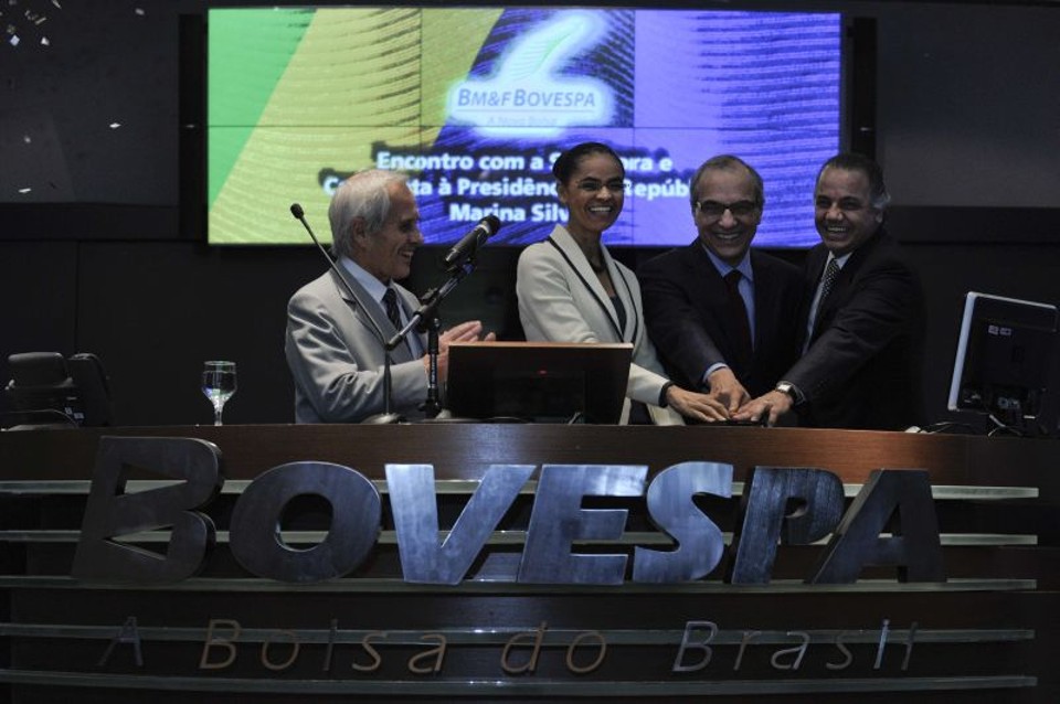 A candidata do PV, Marina Silva, sugeriu criar um índice de emissão de gases de efeito estufa para destacar empresas sustentáveis | Maurício Lima / AFP