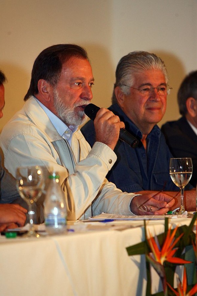 Osmar: Paraná elege governador junto com o presidente. | 