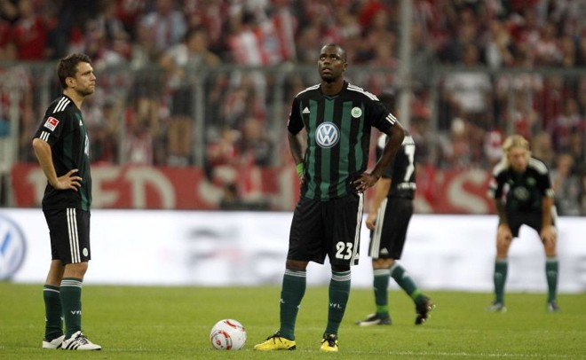 Wolfsburg, do atacante Grafite, perdeu na estreia |