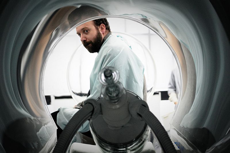 Paul Giamatti vive ele mesmo em filme bizarro | Divulgação