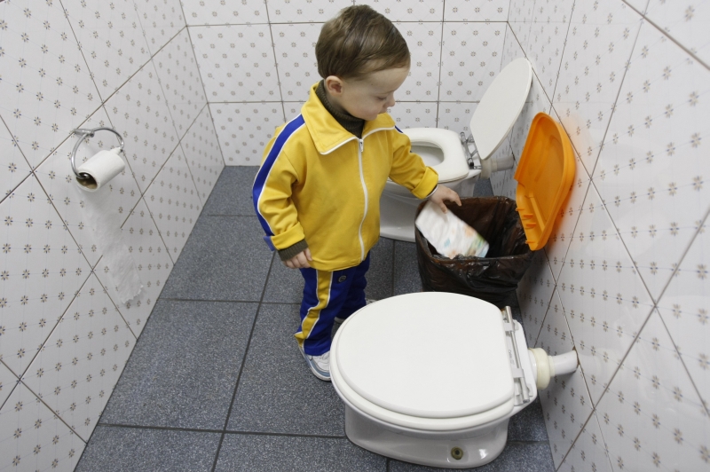 Antoni Thiago tem quase dois anos e demonstra a vontade de deixar as fraldas | Jonathan Campos/Gazeta do Povo