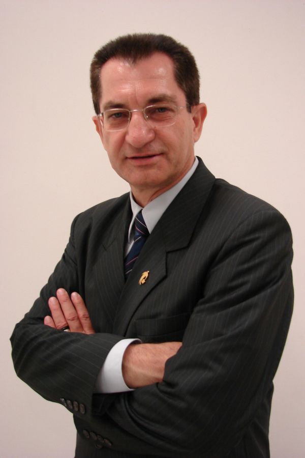 Reitor da FAE, frei Nelson José Hillesheim |