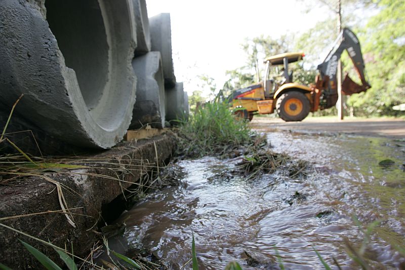 Obras de saneamento: governo alega que esse tipo de investimento é de saúde; TC diz que não | Gilberto Abelha/Jornal de Londrina