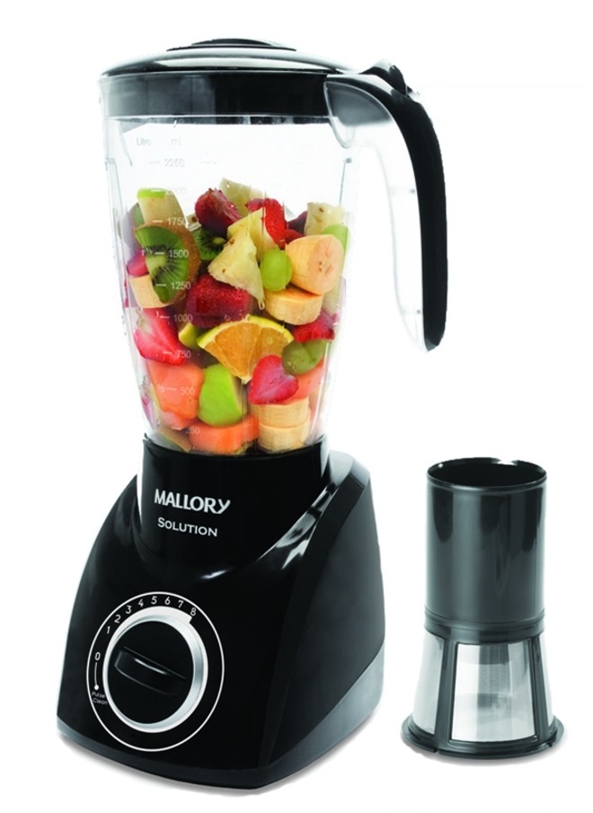 Liquidificador Solution, da Mallory, com oito velocidades, tampa separadora de clara de ovo e jarra de 2,4 litros. Preço sugerido: R$ 139,99 |