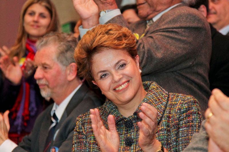 Dilma saiu do empate técnico e chegou a oito pontos de vantagem | Pedro Serápio / Gazeta do Povo