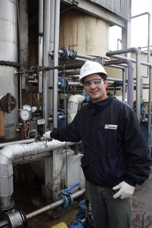 Augusto é supervisor de produção em uma empresa e faz mestrado na Federal | Hedeson Alves/Gazeta do Povo