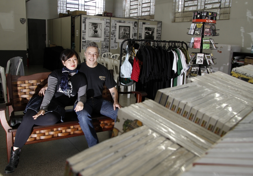 Luiz Francisco Utrabo e Mitie Taketani: afinidades culturais ajudaram a aproximá-los em 1986 | Fotos: Daniel Derevecki/Gazeta do Povo