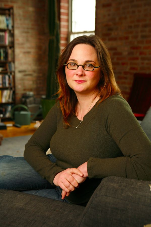 Julie Powell usa músculos de boi no açougue para explicar relacionamentos | Kelly Campbell/ Divulgação