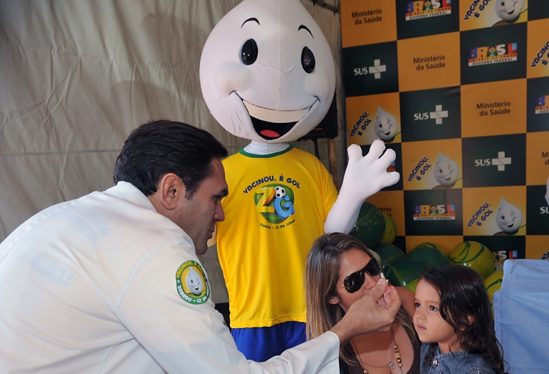 Na primeira fase da campanha, que ocorreu em 12 de junho, 727 mil crianças foram imunizadas no Paraná | Valter Campanato/ABr