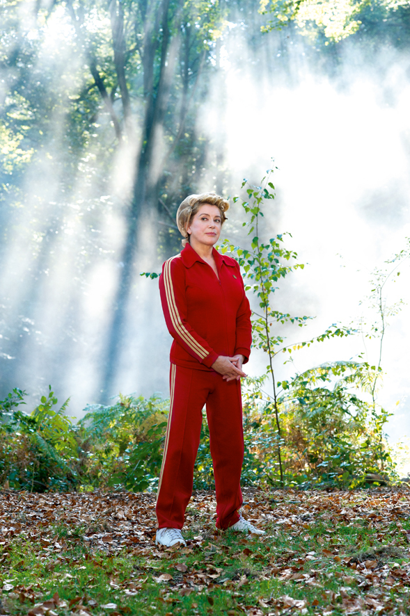 Catherine Deneuve estrela o filme Potiche, de François Ozon | Divulgação