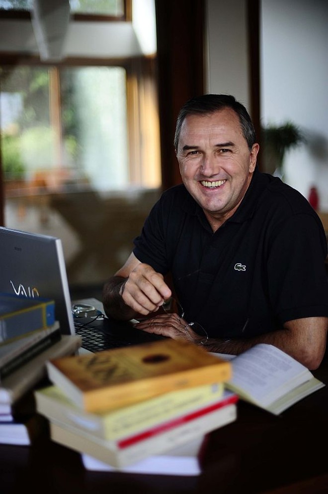 Laurentino: depois de carreira no jornalismo, um escritor campeão de vendas | Alexandre Battibugli/Divulgação