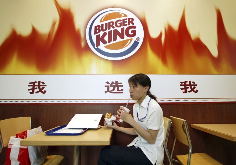 Restaurante da rede na China: presença do Burger King chega a 76 países, onde opera mais de 12 mil estabelecimentos | Ming Ming/Reuters