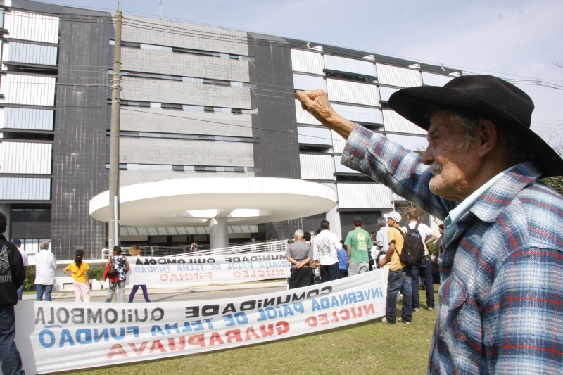 Nesta semana, membros de comunidades tradicionais do Paraná acamparam e se manifestaram em Curitiba | Hugo Harada/ Gazeta do Povo