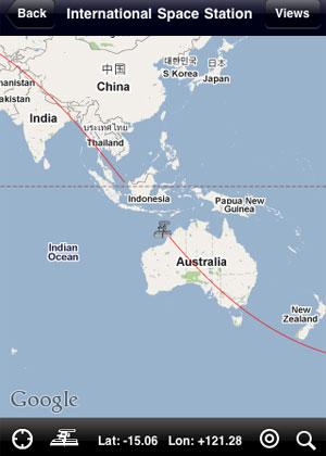 Na imagem, o aplicativo é usado em um iPhone e
mostra os centros da Nasa. | Reprodução