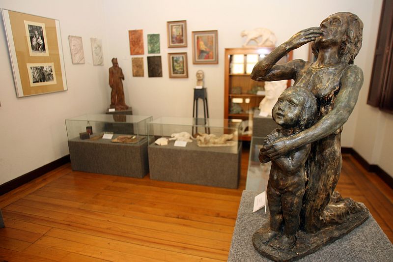 A Casa João Turin, aberta em 1989, abriga mais de 700 peças do artista paranaense, entre elas, esculturas, pinturas, desenhos, projetos de decoração arquitetônica e ferramentas de trabalho | Priscila Forone/Gazeta do Povo