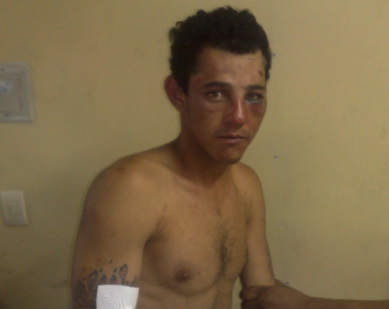 Batista foi reconhecido a partir de suas tatuagens | Felippe Aníbal/ Gazeta do Povo