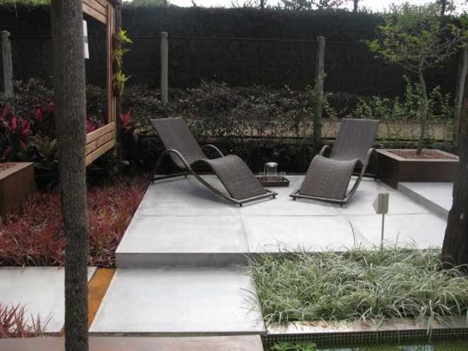 A mistura pronta de cimento queimado da MSET tem acabamento semelhante ao do uso tradicional da massa |