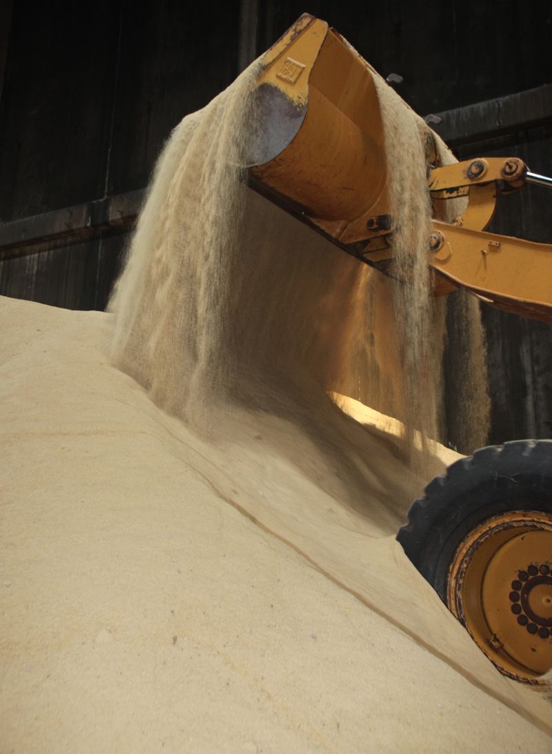 Açúcar está mais caro no exterior e teve mais embarques no Paraná em 2010 | Dirceu Portugal/ Gazeta do Povo