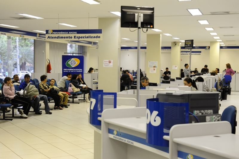 Ao fim da greve dos peritos, mais de 65 mil avaliações médicas estavam atrasadas no Paraná | Fotos: Fábio Dias/Gazeta do Povo