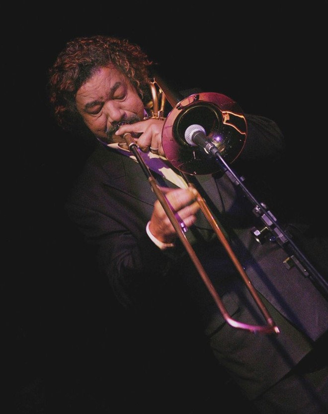 O trombonista Raul de Souza se apresenta com o grupo de jazz Na Tocaia |