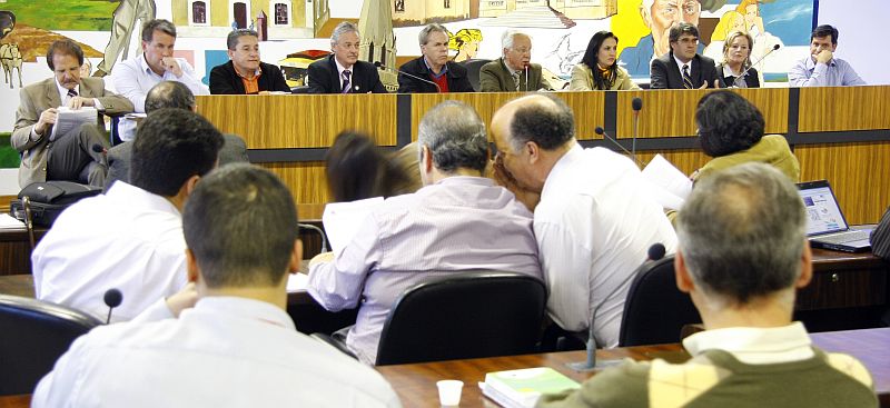 Reunião das Comissões da Copa de 2014 teve discussão sobre potencial construtivo e as contrapartidas do Atlético | Hugo Harada / Agência de Notícias Gazeta do Povo