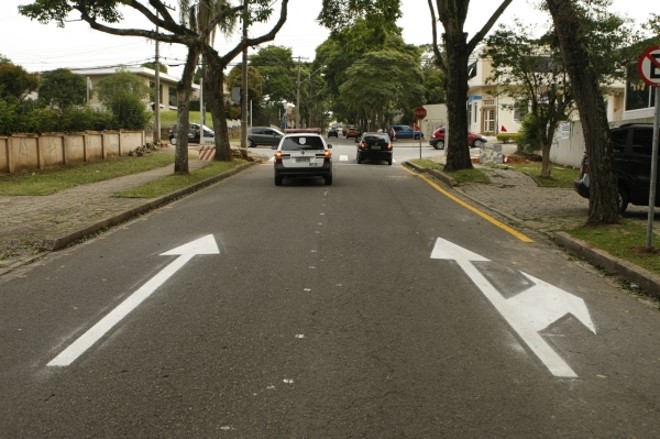 Rua Albino Silva, no bairro São Francisco, tem novo sentido a partir da semana que vem | 
