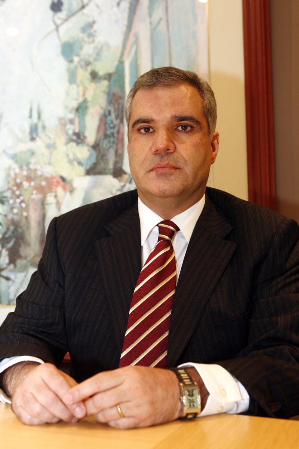 Há, além de sérios equívocos substanciais, relacionados com institutos processuais, inúmeros erros na elaboração das normas.
Luiz Guilherme Marinoni, professor de Direito Processual Civil da UFPR | Hedeson Alves/ Gazeta do Povo