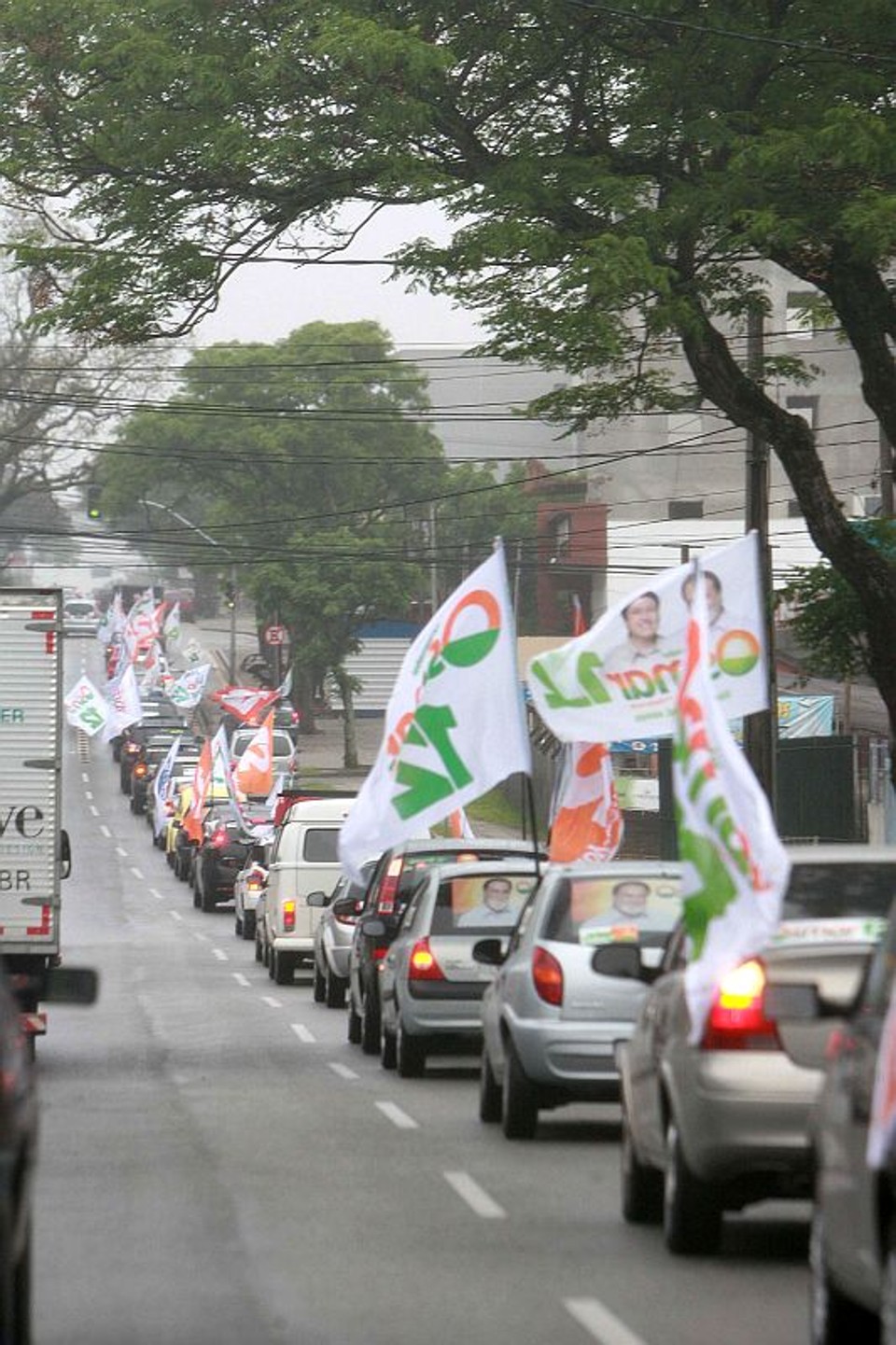 Carreata de Osmar Dias na Vila Guaíra, em Curitiba | Ivonaldo Alexandre / Gazeta do Povo