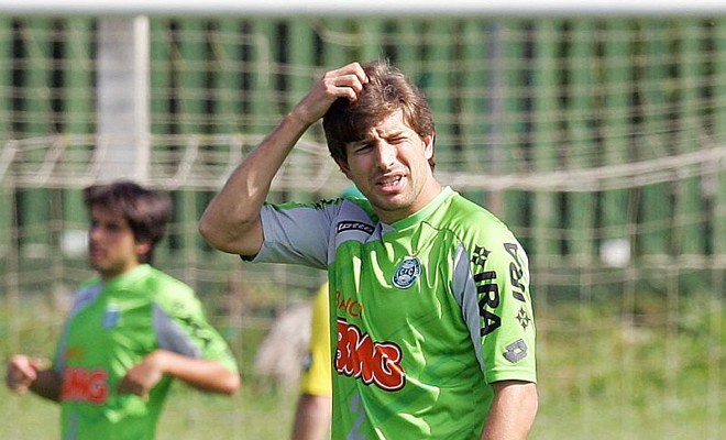 Tcheco costuma entrar no segundo tempo das partidas do Coritiba | Hedeson Alves / Agência de Notícias Gazeta do Povo