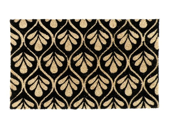 Capacho indiano, confeccionado artesanalmente em fibra de coco: R$68 na Tok&Stok | 