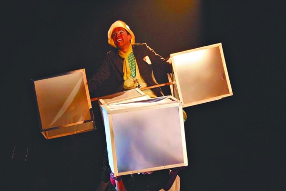 Crianças e teatro | Isabelle Neri