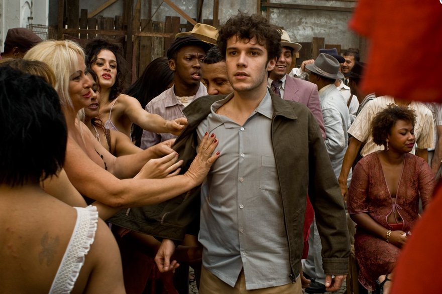 Cena do filme "A Suprema Felicidade" | Divulgação