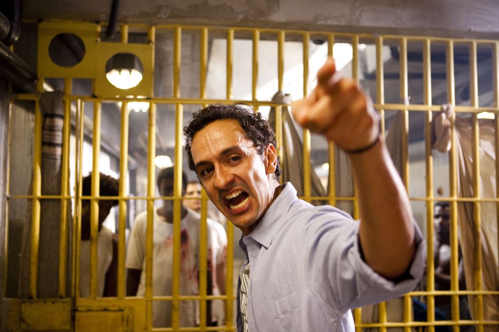 Irandhir Santos é Fraga, militante dos direitos humanos que se torna deputado e é uma espécie de antítese de Nascimento | Divulgação