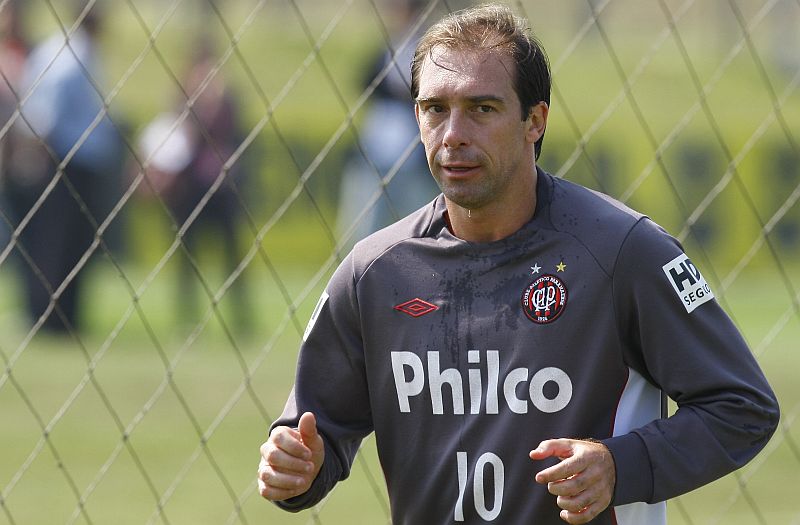 Paulo Baier é do Atlético pelos próximos dois anos | Hugo Arada / Gazeta do Povo