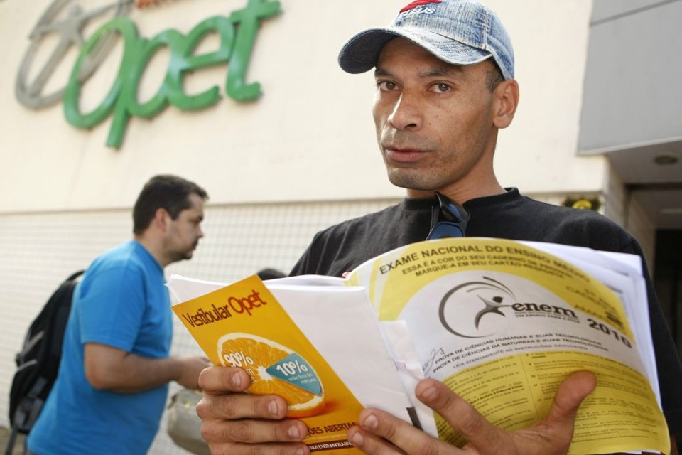Silvano Andrade foi um dos prejudicados pelos erros de impressão do Enem 2010 | Antonio More/ Gazeta do Povo