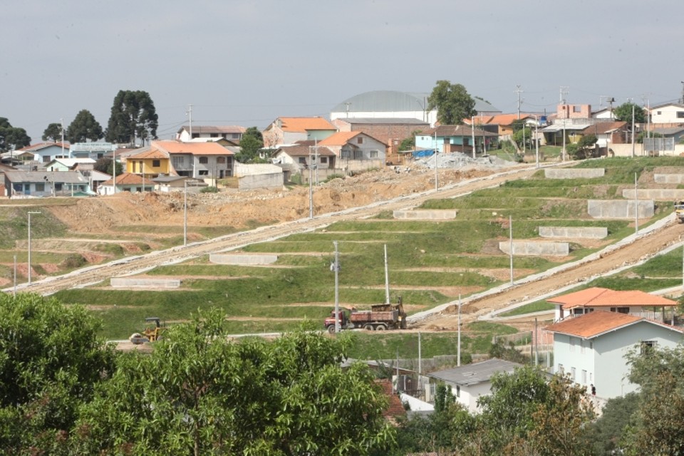 Em Campo Magro, 181 moradias de um total de 388 foram entregues pelo PAC a famílias que moravam em beiras de rios e sofriam com alagamentos e falta de saneamento | Aniele Nascimento/Gazeta do Povo
