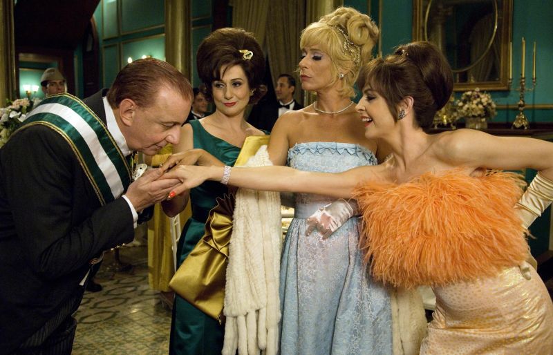 Marco Nanini e as irmãs cajazeiras: cenas não dão tempo de se criar empatia pelos personagens | Divulgação