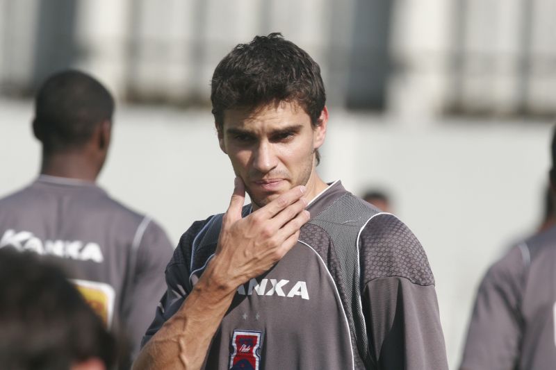 Expulsão no clássico Paratiba pode complicar Pimpão | Walter Alves- Agência de Noticias Gazeta do Povo