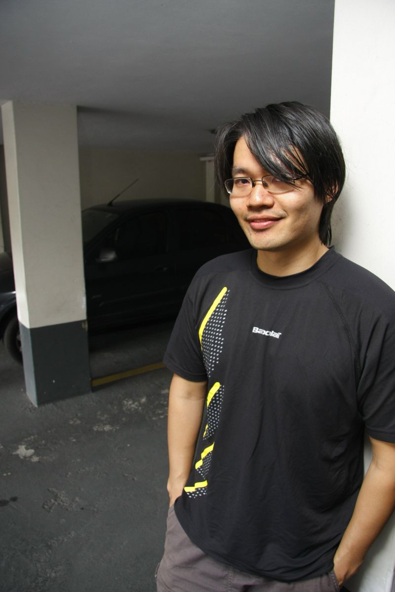 Alex deixa vazia a garagem no prédio onde mora: casa própria é a prioridade | Hugo Harada/ Gazeta do Povo