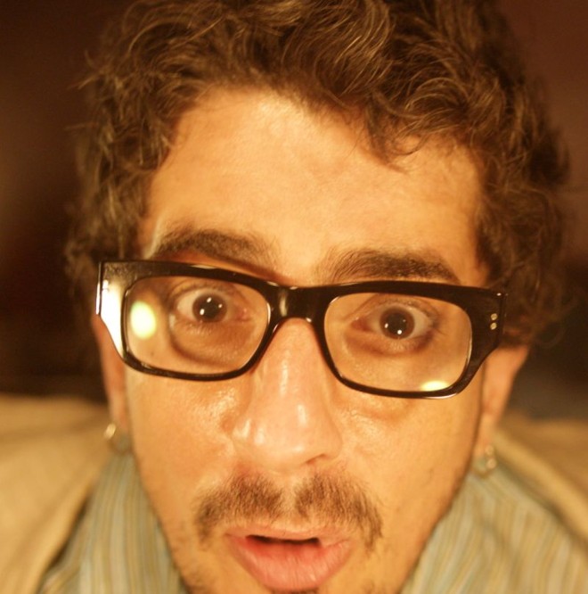 Melamed, que estrelou Capitu, desta vez é um escritor obsecado pelo feminino |