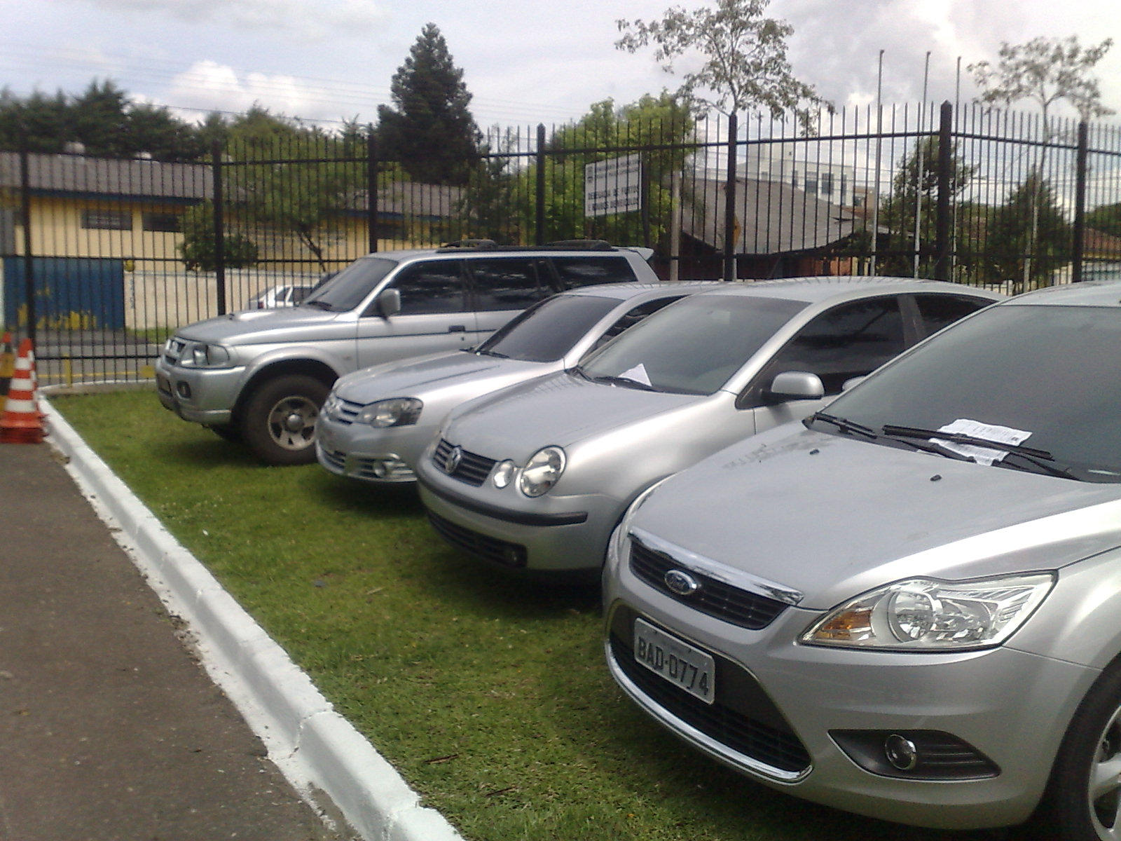 Segundo a polícia, quatro carros foram roubados pelos ladrões nos últimos cinco dias | Adriano Ribeiro / Gazeta do Povo