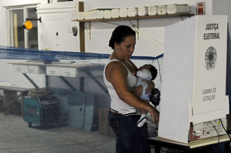 Votar foi direito feminino adquirido em 1930, mas representatividade política ainda é baixa depois de oito décadas | Vanderlei Almeida/AFP